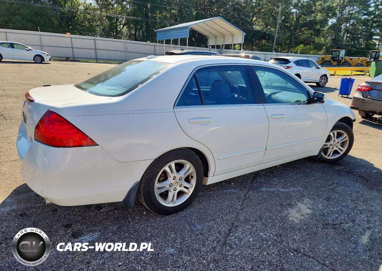 2007 Honda Accord Ex VIN:1HGCM56857A045579 - 3