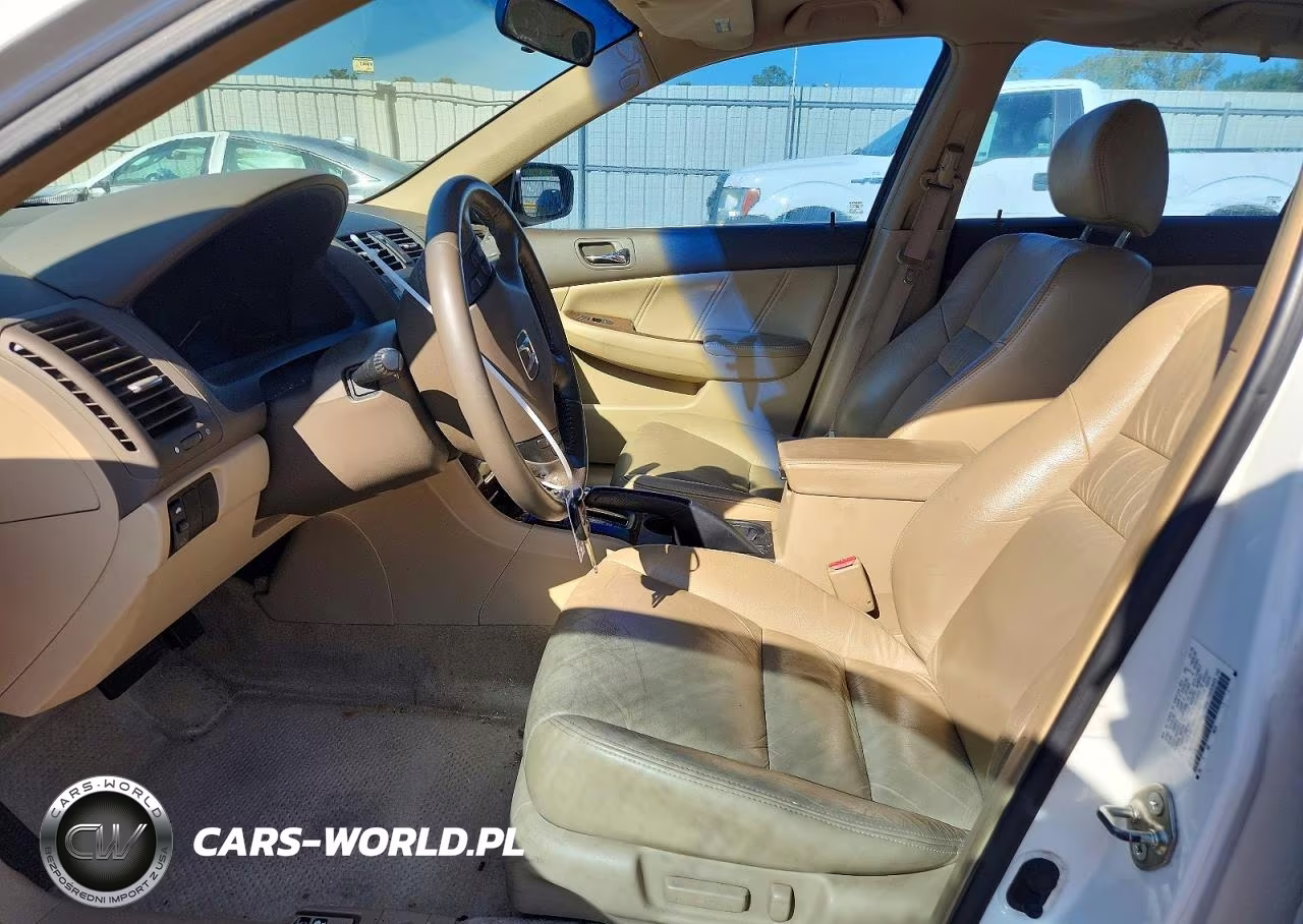 2007 Honda Accord Ex VIN:1HGCM56857A045579 - 7