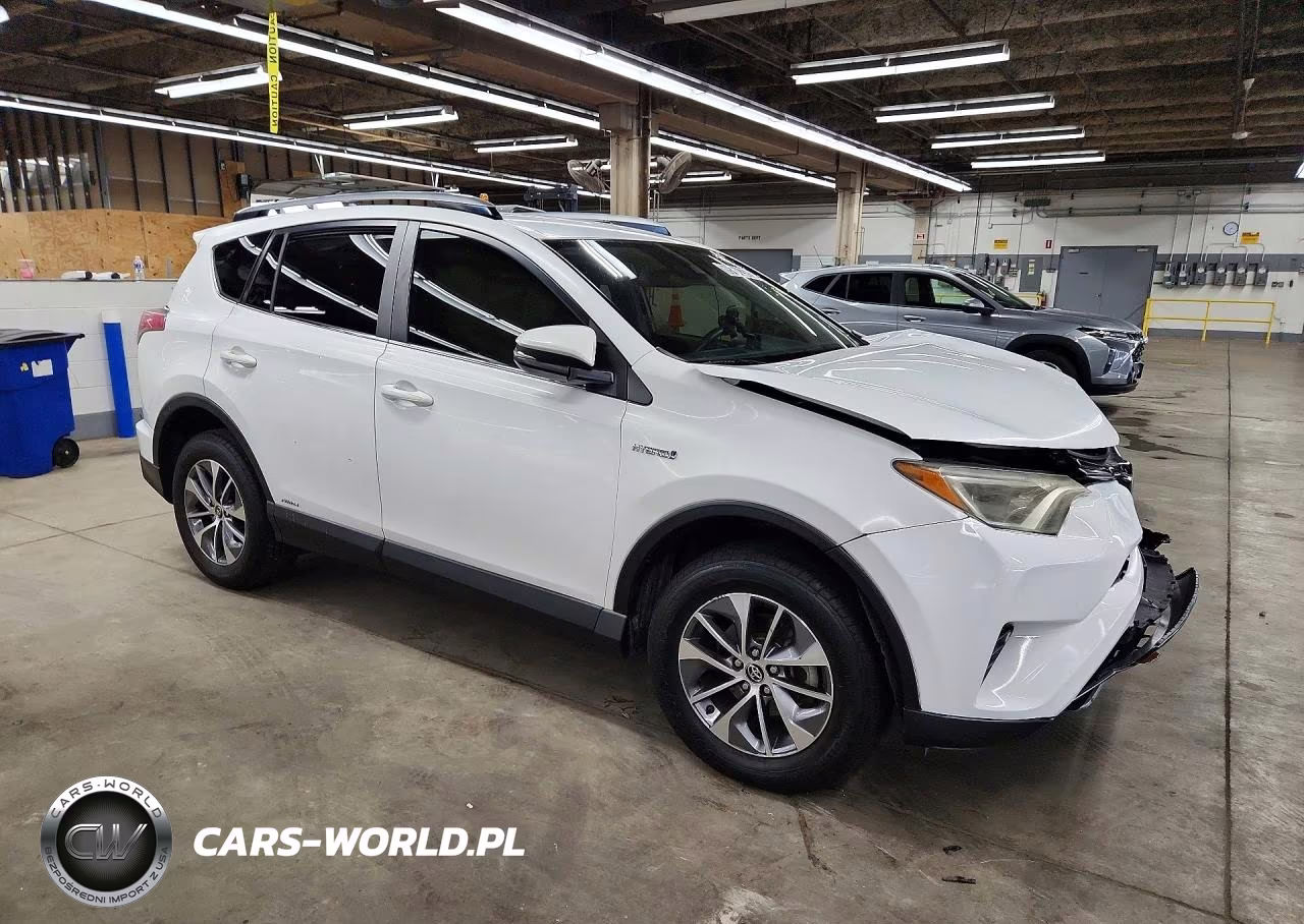 2017 Toyota Rav4 Hybrid Le Plus VIN:JTMRJREV7HD132884 - 4