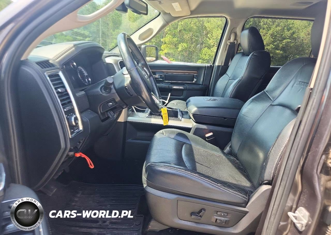 2015 Ram 1500 Laramie VIN:1C6RR7NM9FS680339 - 7