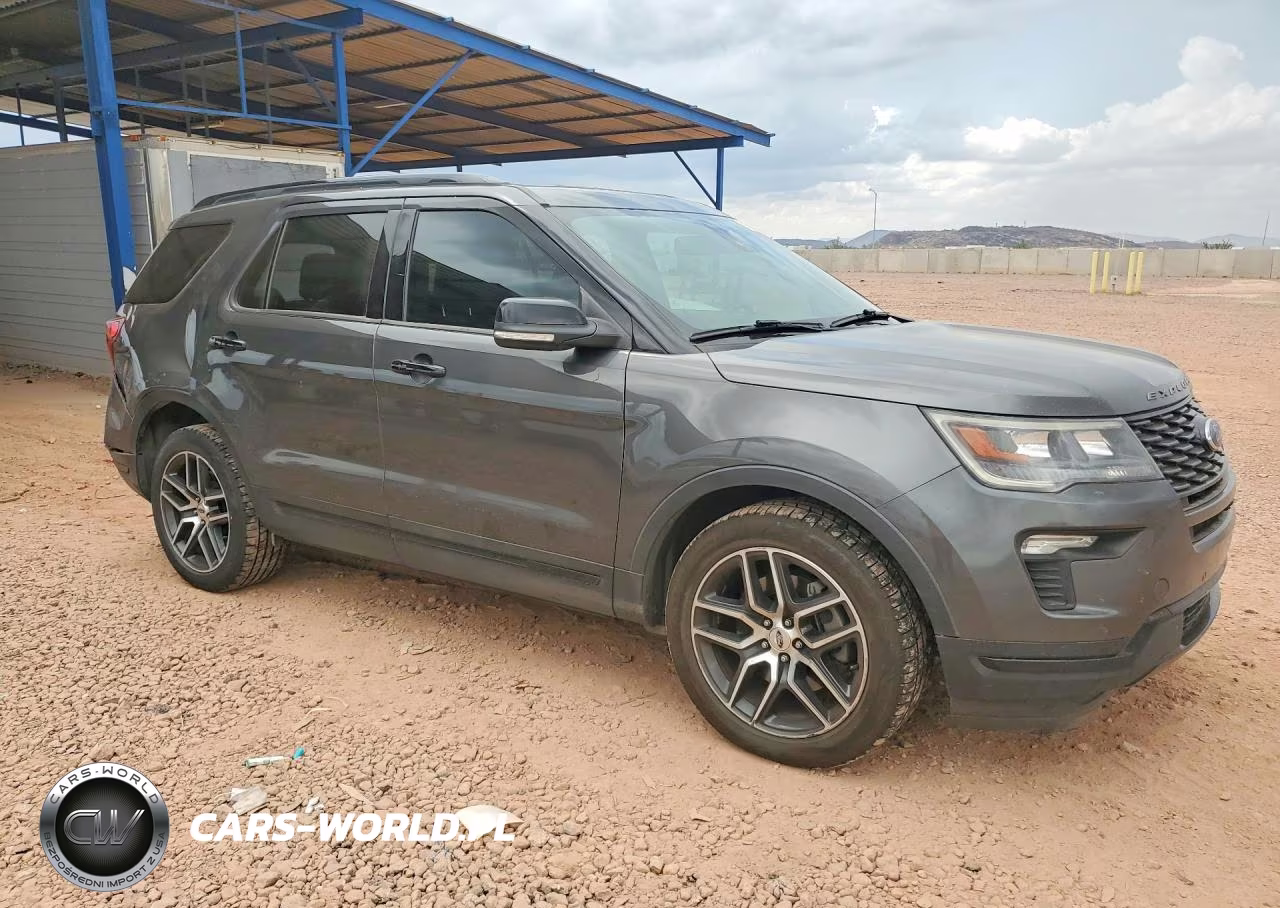 2018 Ford Explorer Sport VIN:1FM5K8GT9JGC14651 - 4