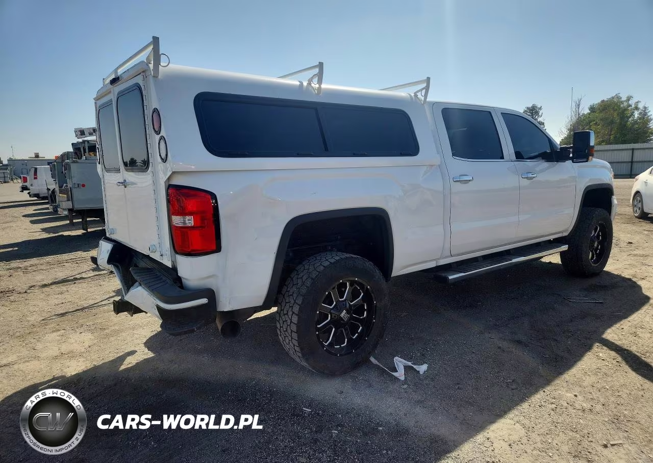 2019 GMC Sierra K2500 Denali VIN:1GT12SEY3KF242578 - 3