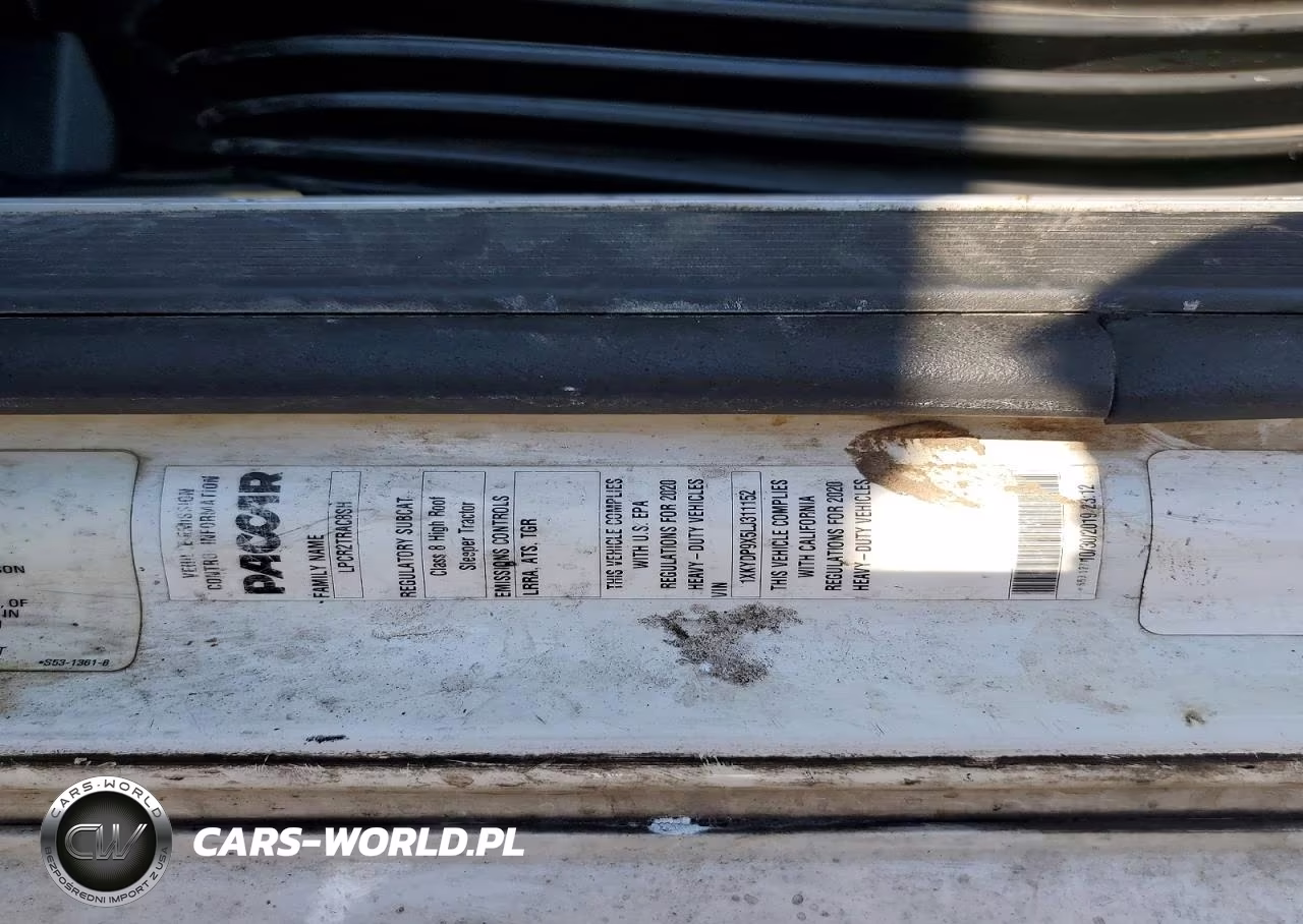 2020 Kenworth Construction T680 VIN:1XKYDP9X5LJ311152 - 12