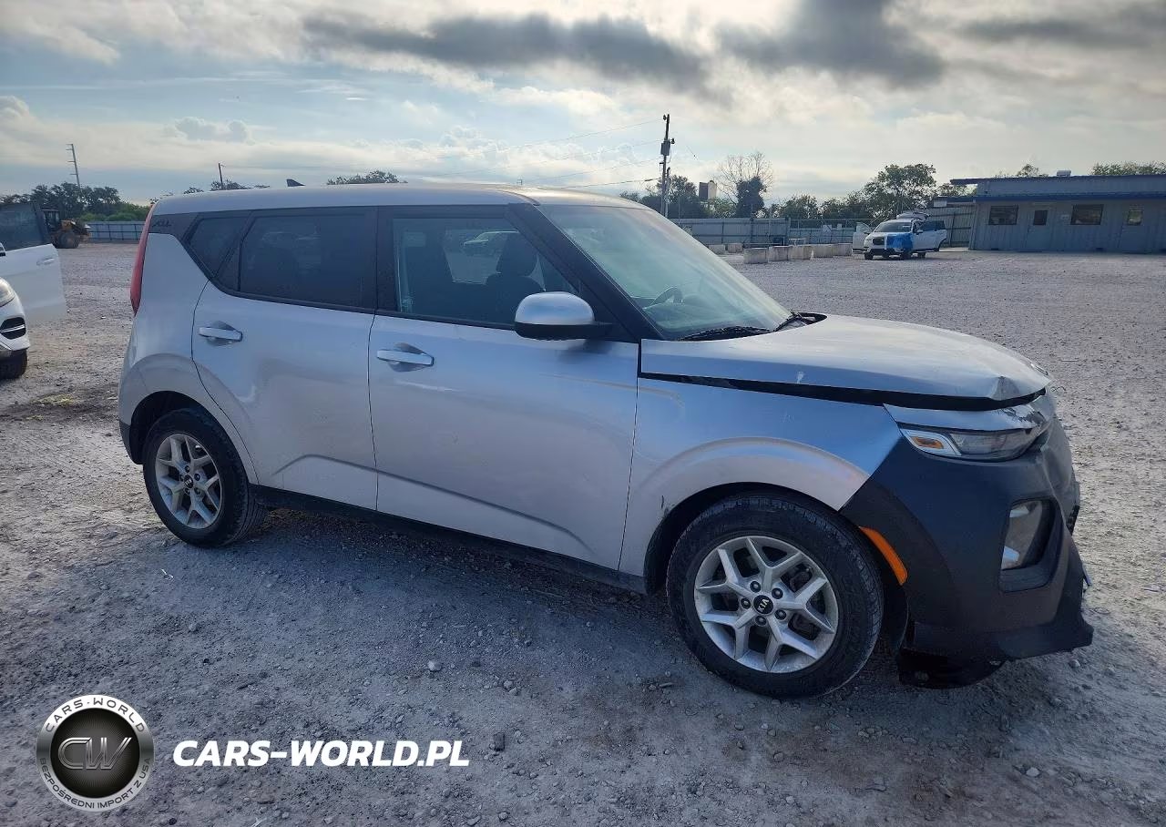2020 Kia Soul S VIN:KNDJ23AU1L7001493 - 4