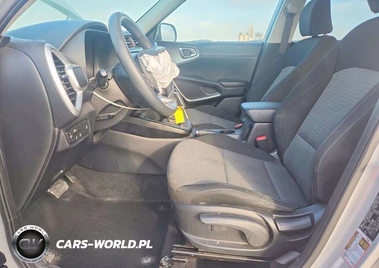 2020 Kia Soul S VIN:KNDJ23AU1L7001493 - 7