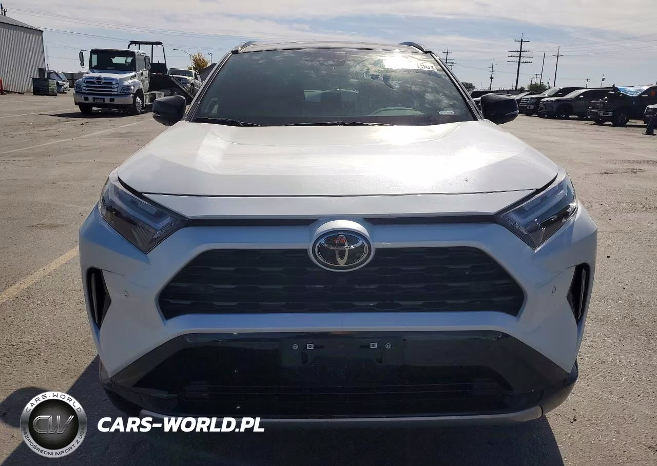 2025 Toyota Rav4 Xse VIN:4T3E6RFV3SU184781 - 5