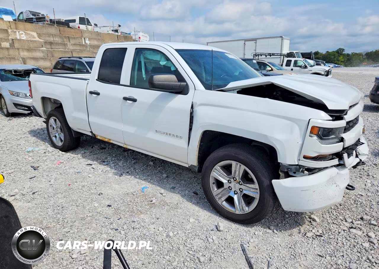 2016 Chevrolet Silverado C1500 Custom VIN:1GCRCPEH5GZ424530 - 4