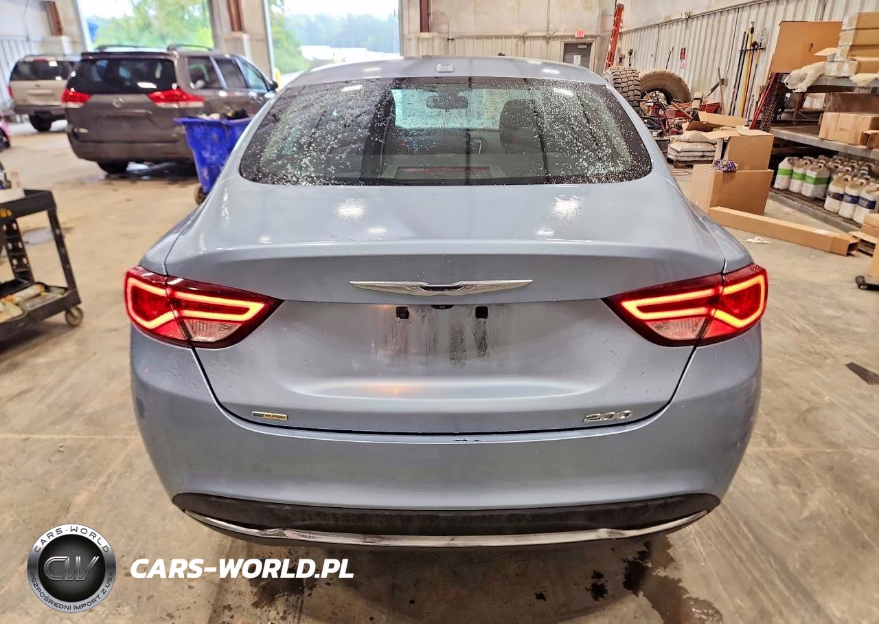 2015 Chrysler 200 Limited VIN:1C3CCCAB2FN680943 - 6