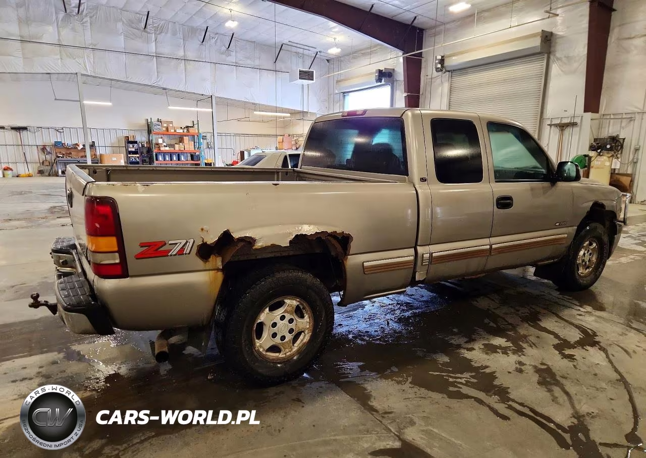 2001 Chevrolet Silverado K1500 VIN:2GCEK19T411103771 - 3