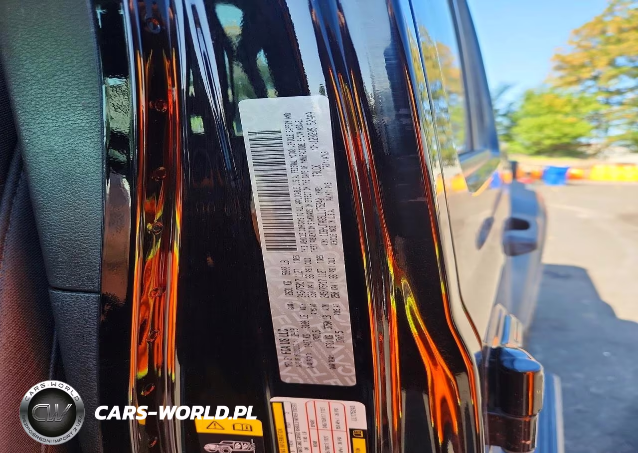 2020 Jeep Gladiator Sport VIN:1C6HJTAG5LL175240 - 12