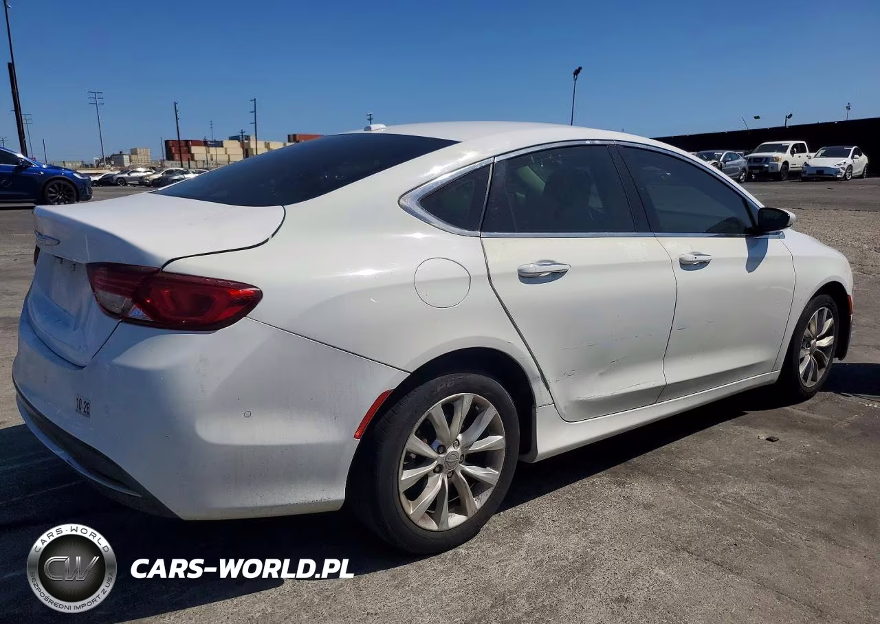 2015 Chrysler 200 C VIN:1C3CCCCB5FN619051 - 3