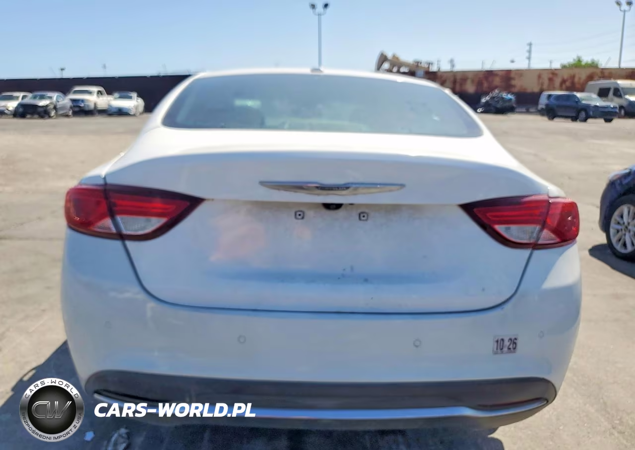 2015 Chrysler 200 C VIN:1C3CCCCB5FN619051 - 6