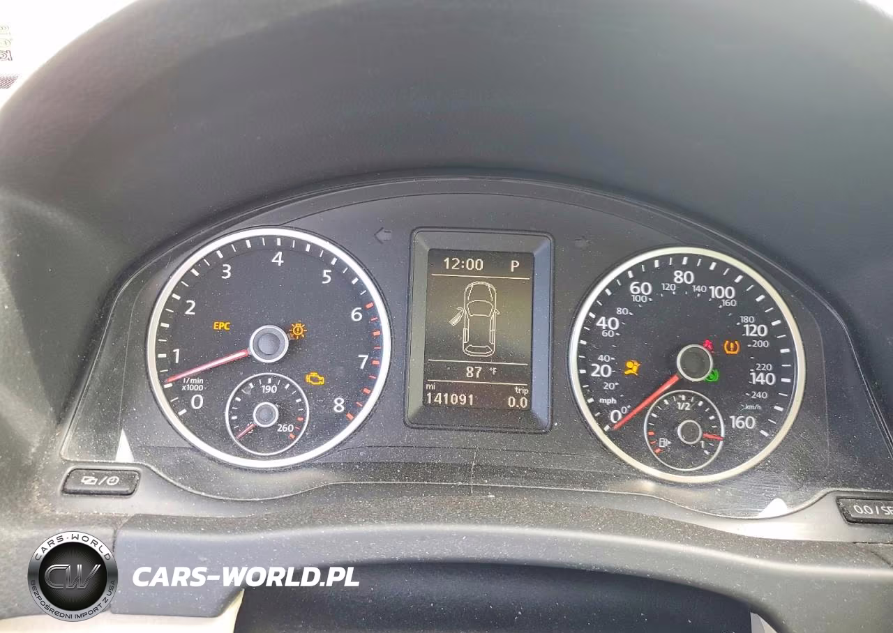2015 Volkswagen Tiguan S VIN:WVGBV7AXXFW581653 - 9