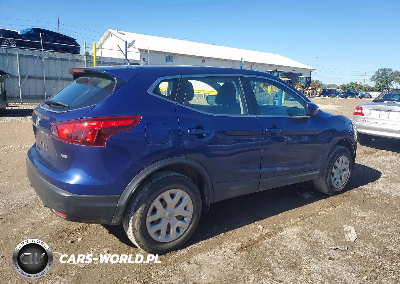 2019 Nissan Rogue Sport S VIN:JN1BJ1CR6KW323624 - 3