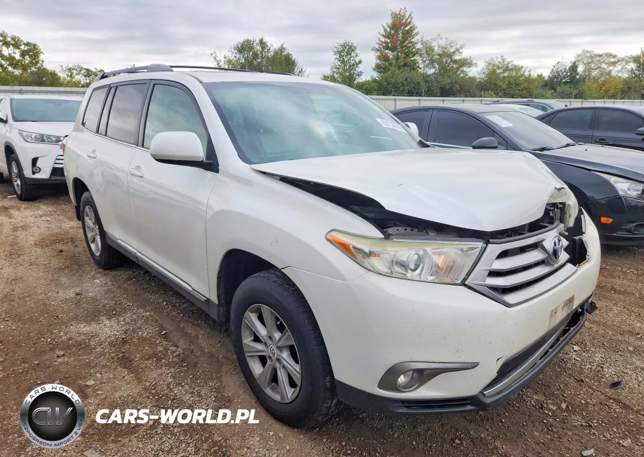 2013 Toyota Highlander Se VIN:5TDBK3EH8DS212067 - 4
