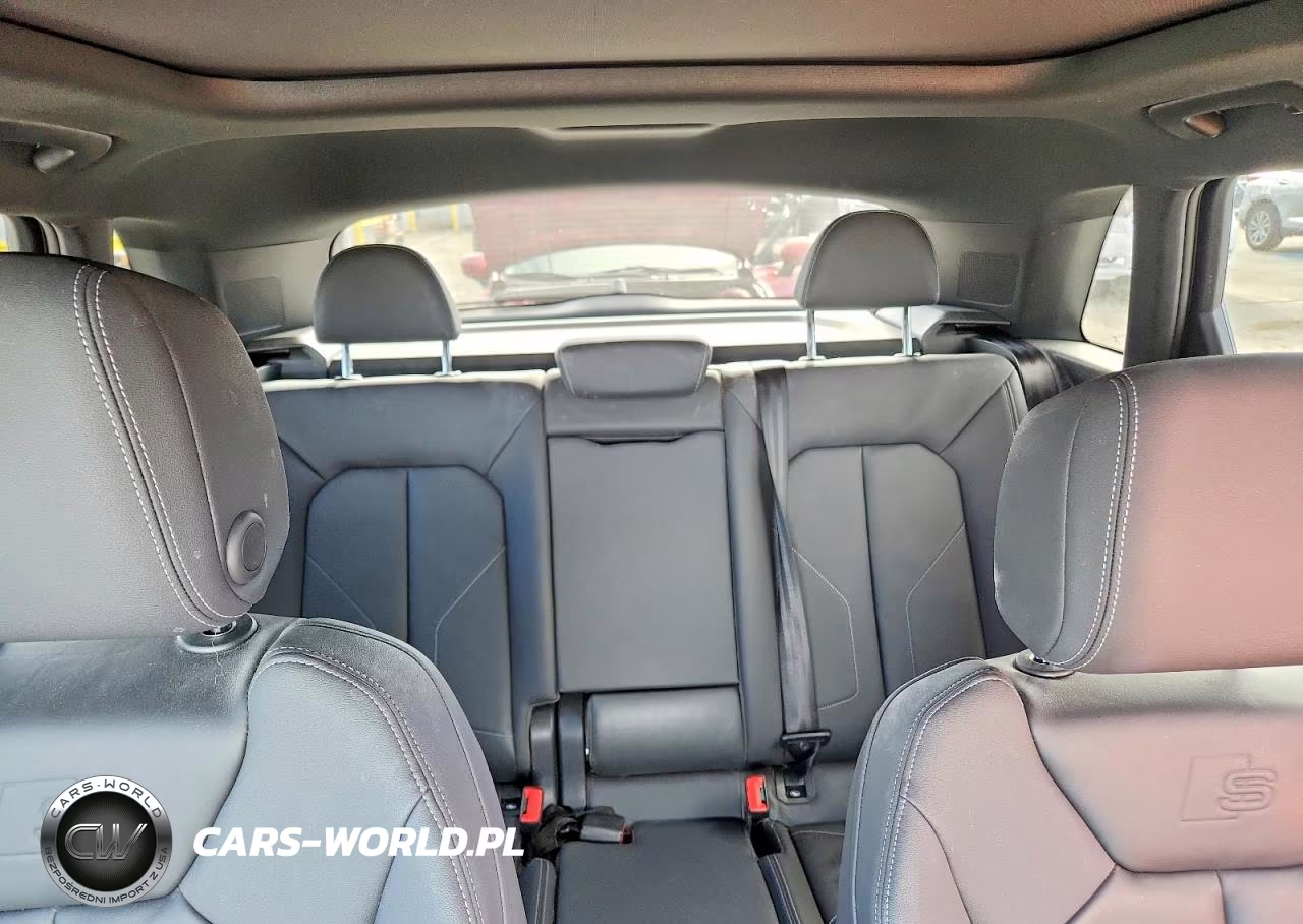 2020 Audi Q3 Prestige S-Line VIN:WA1FECF3XL1024071 - 10