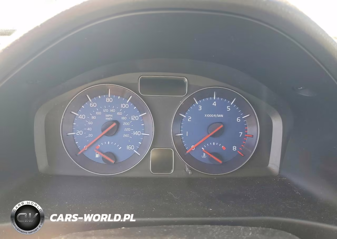 2011 Volvo C30 T5 VIN:YV1672MK1B2231956 - 9