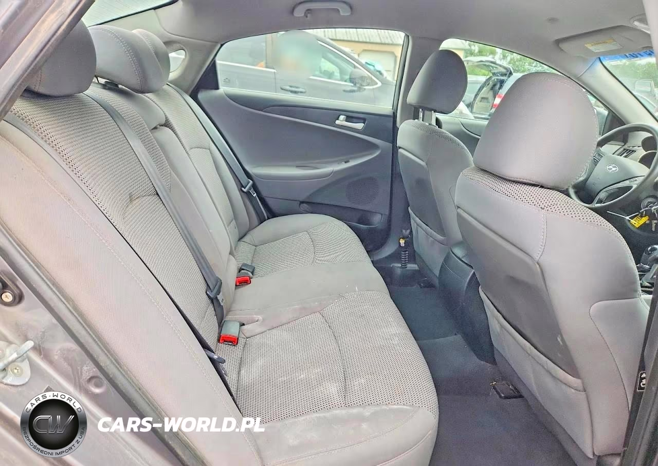 2012 Hyundai Sonata Gls VIN:5NPEB4AC7CH329687 - 10