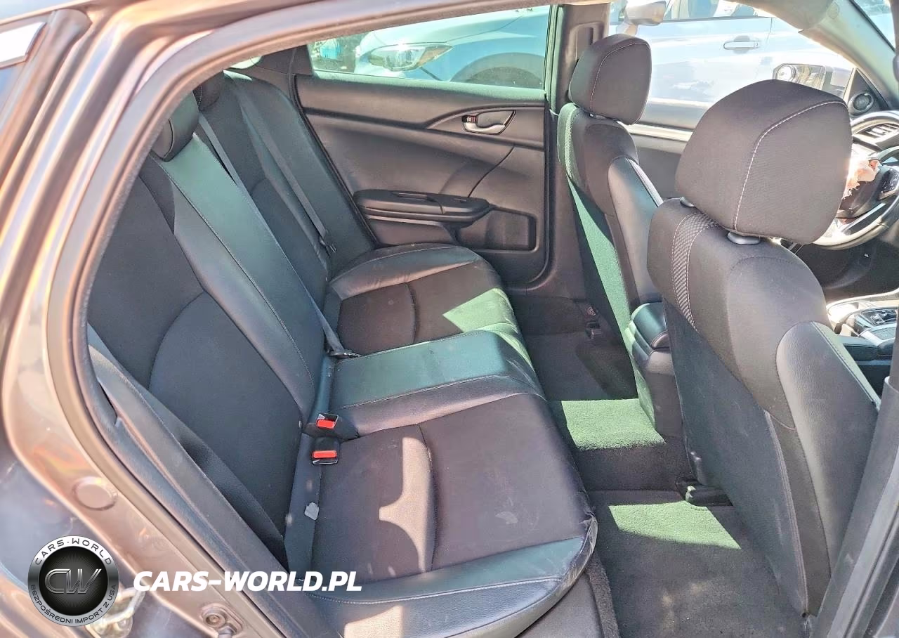 2019 Honda Civic Sport VIN:2HGFC2F87KH604039 - 10