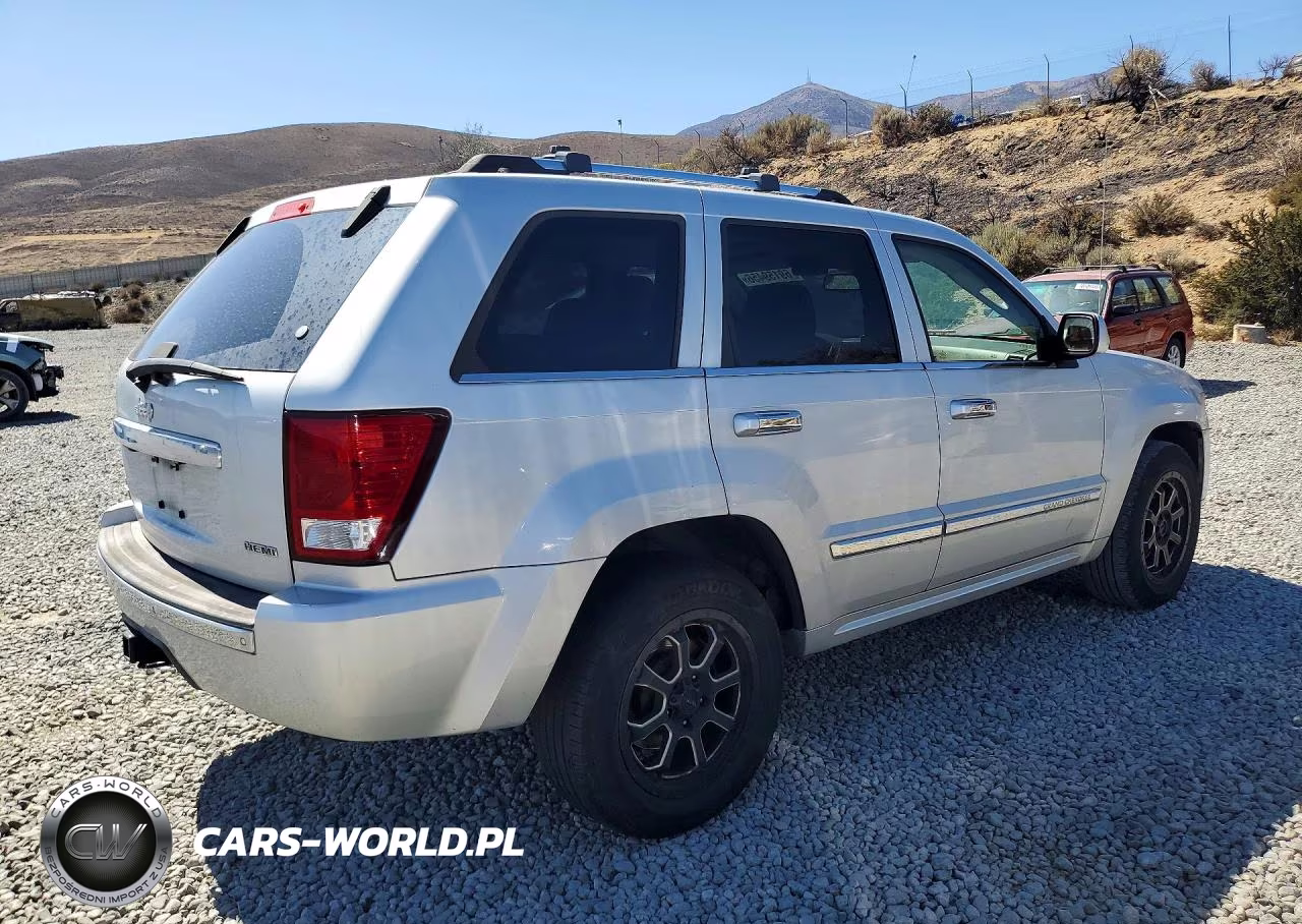 2008 Jeep Grand Cherokee Overland VIN:1J8HR68288C189467 - 3