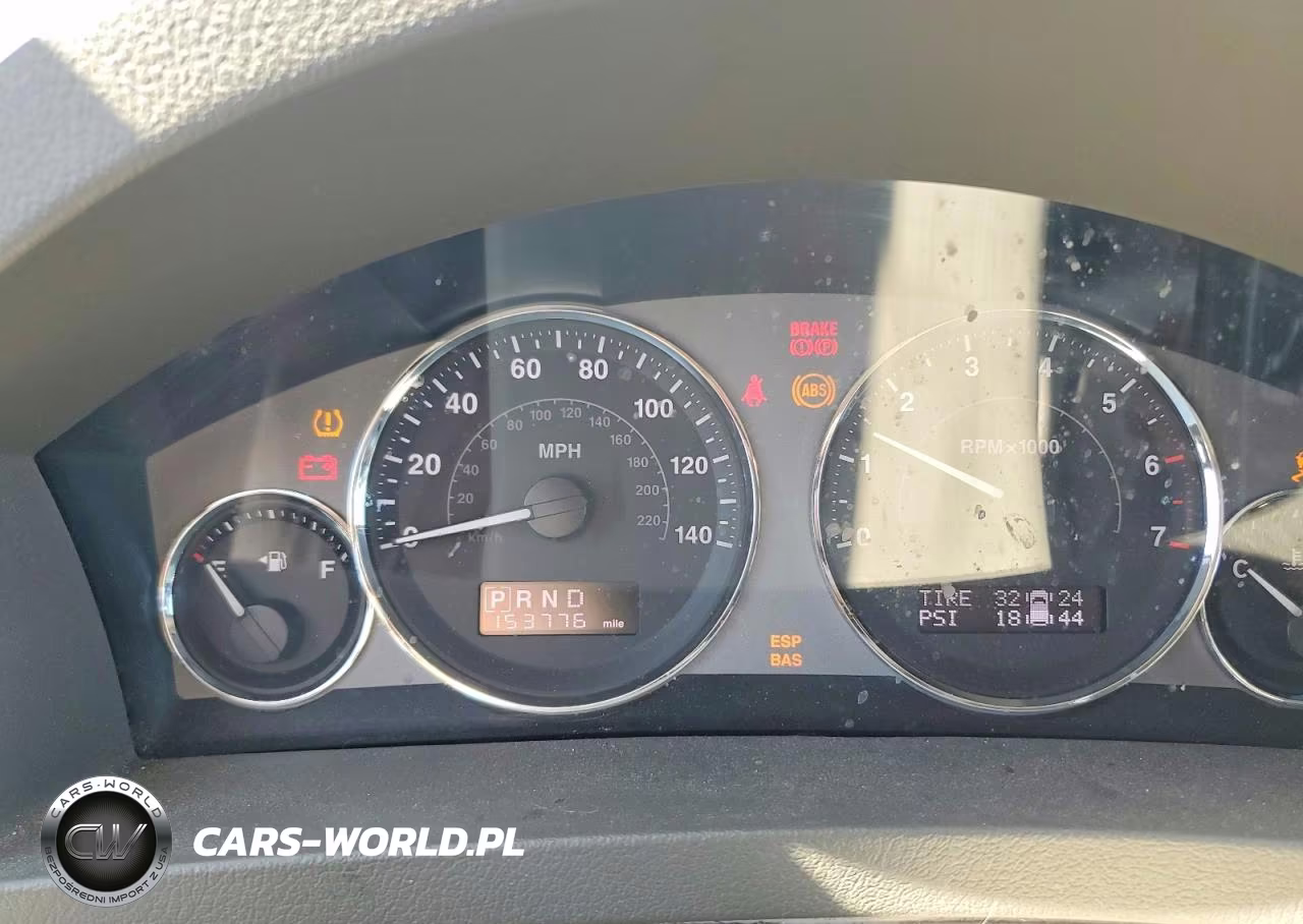 2008 Jeep Grand Cherokee Overland VIN:1J8HR68288C189467 - 9