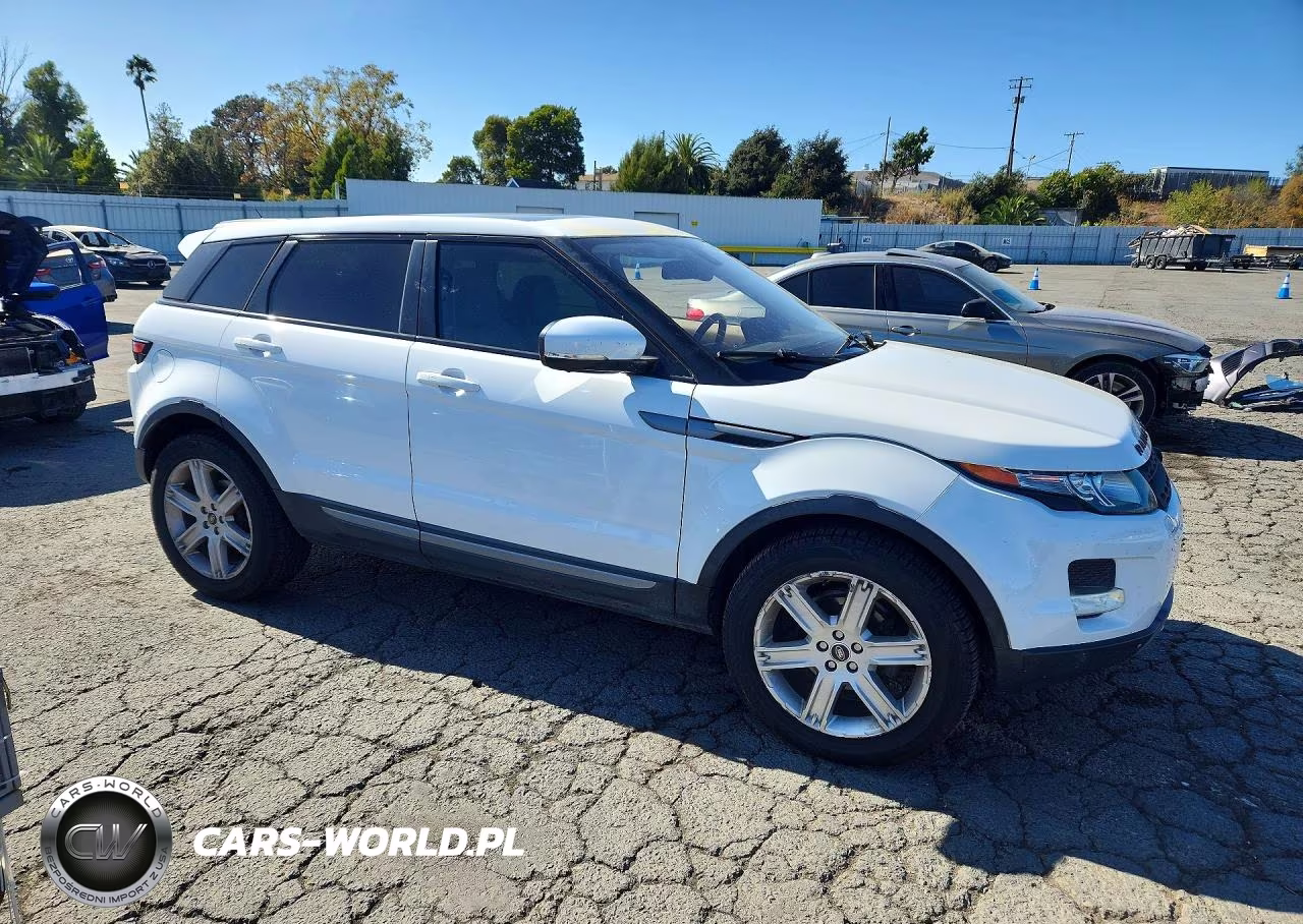 2013 Land Rover Range Rover Evoque Pure Plus VIN:SALVP2BGXDH818181 - 4