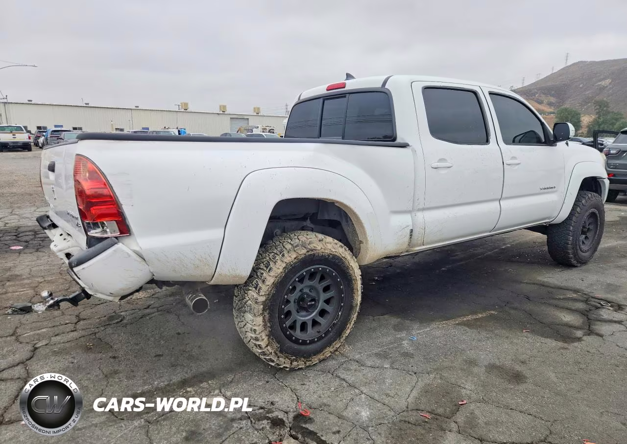 2014 Toyota Tacoma Double Cab Prerunner Long Bed VIN:3TMKU4HN5EM042074 - 3