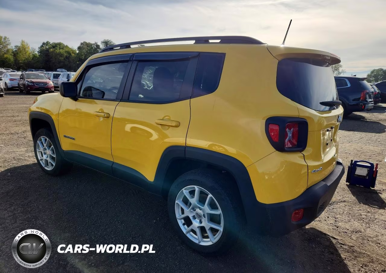 2023 Jeep Renegade Latitude VIN:ZACNJDB10PPP57661 - 2