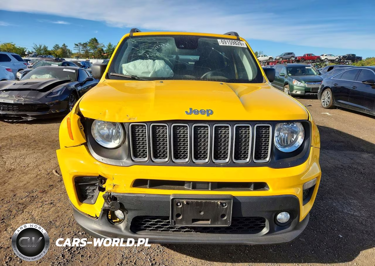 2023 Jeep Renegade Latitude VIN:ZACNJDB10PPP57661 - 5