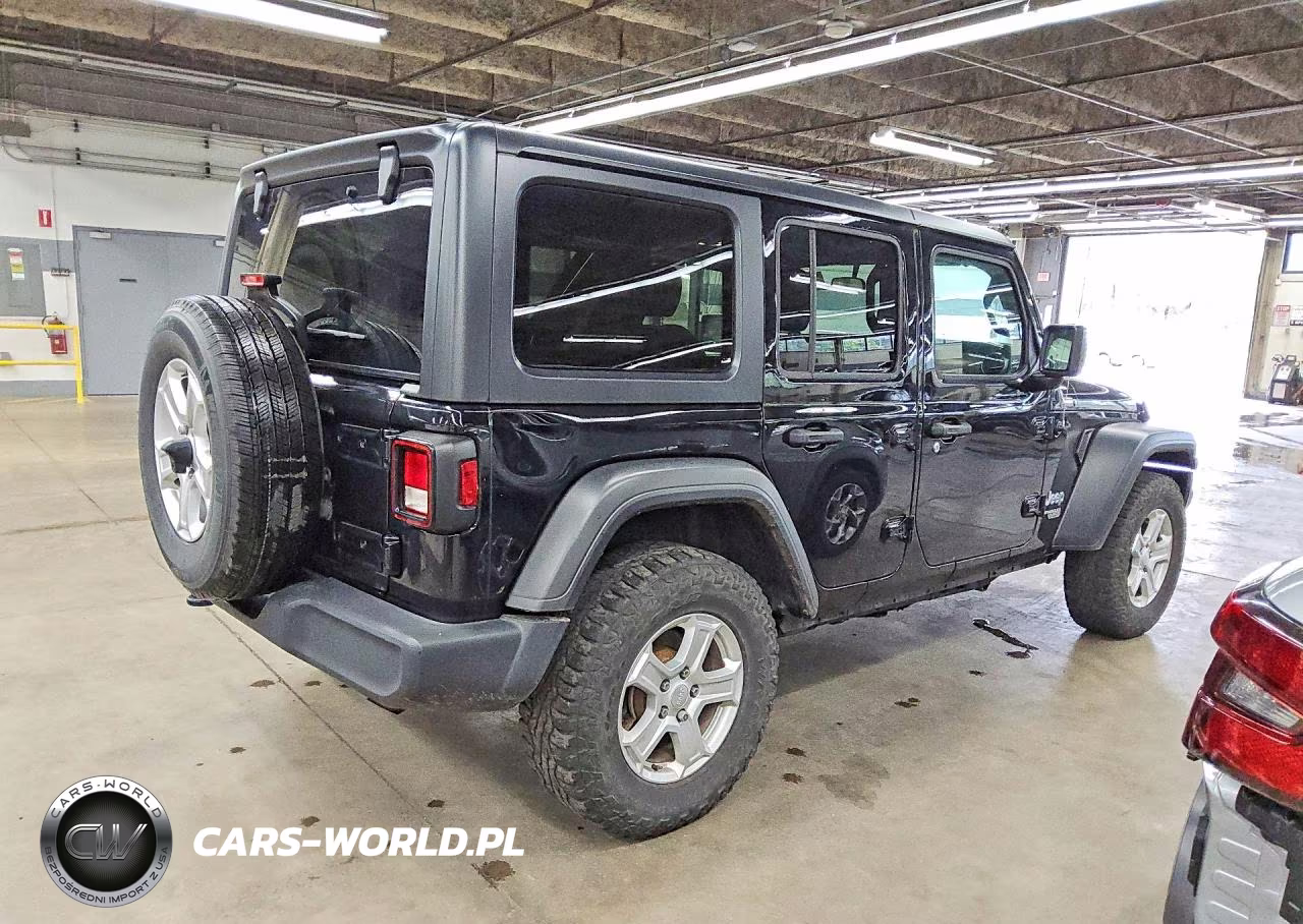 2019 Jeep Wrangler Unlimited Sport VIN:1C4HJXDN8KW681829 - 3