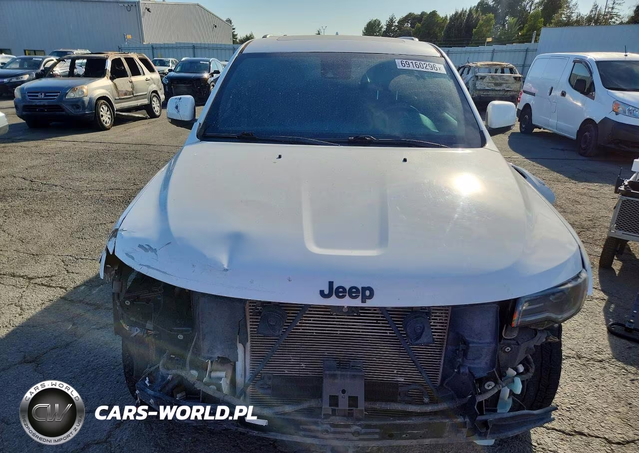 2015 Jeep Grand Cherokee Overland VIN:1C4RJFCG4FC110962 - 5