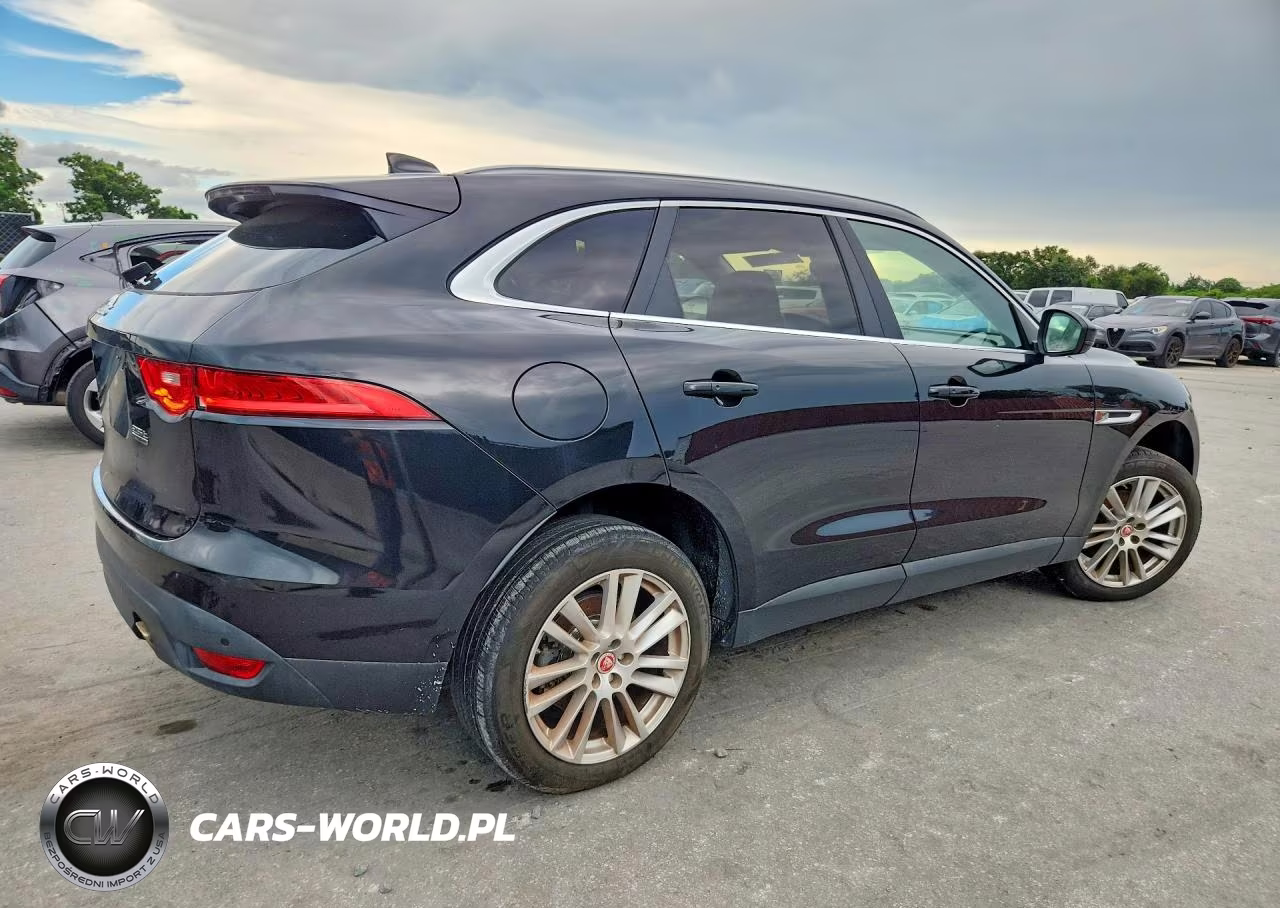 2019 Jaguar F-Pace Premium VIN:SADCJ2FX7KA391207 - 3