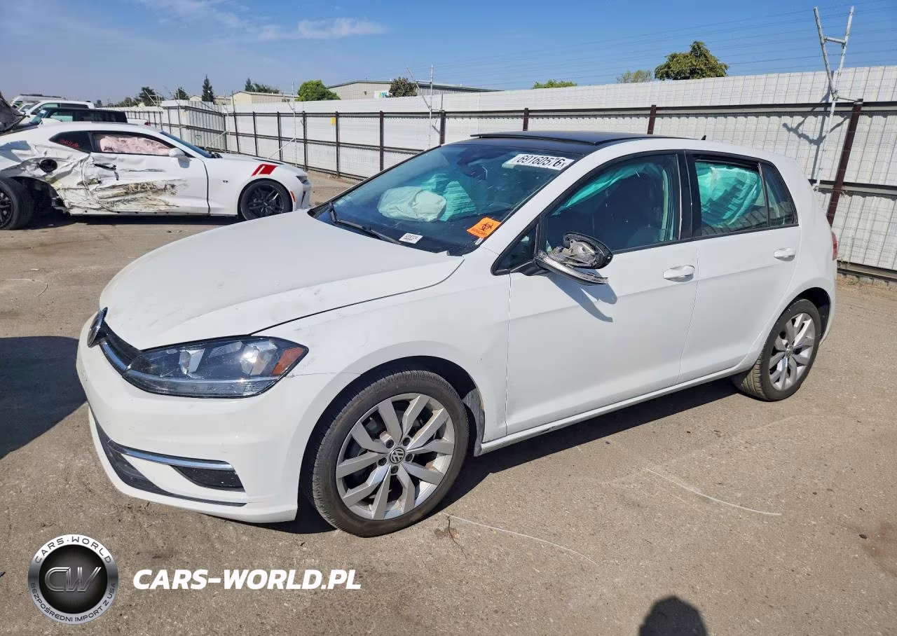 2019 Volkswagen Golf S