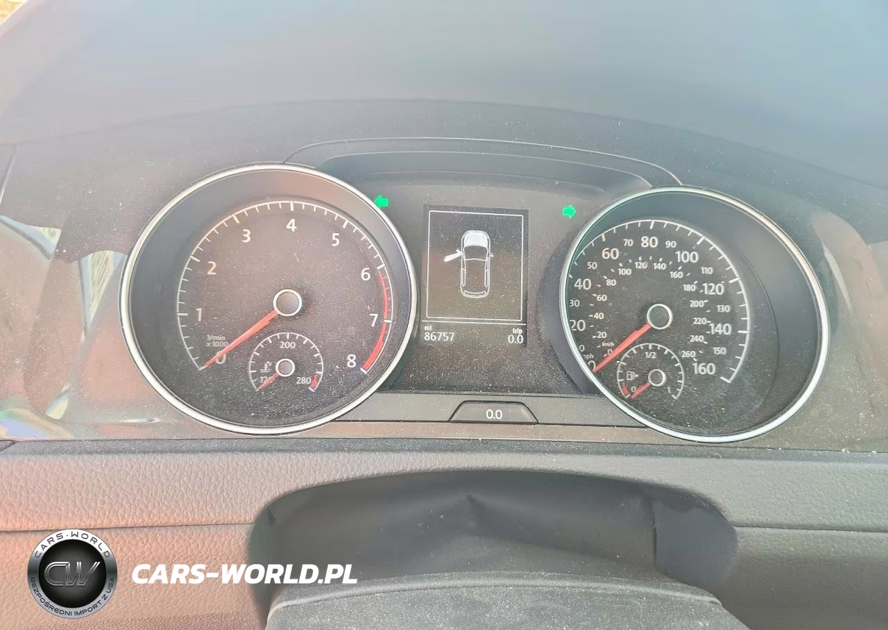2019 Volkswagen Golf S VIN:3VWG57AU8KM033674 - 9