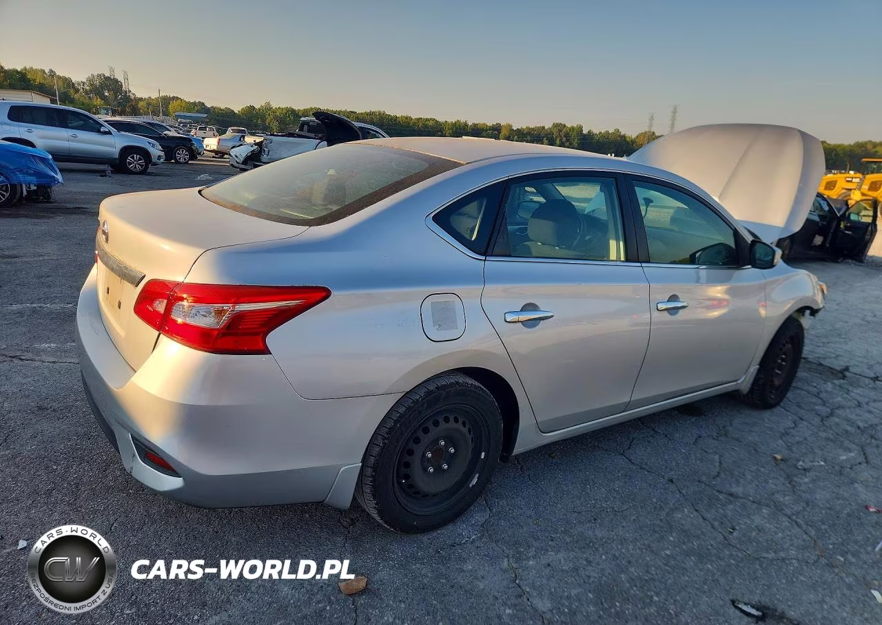 2017 Nissan Sentra S VIN:3N1AB7AP2HY334070 - 3