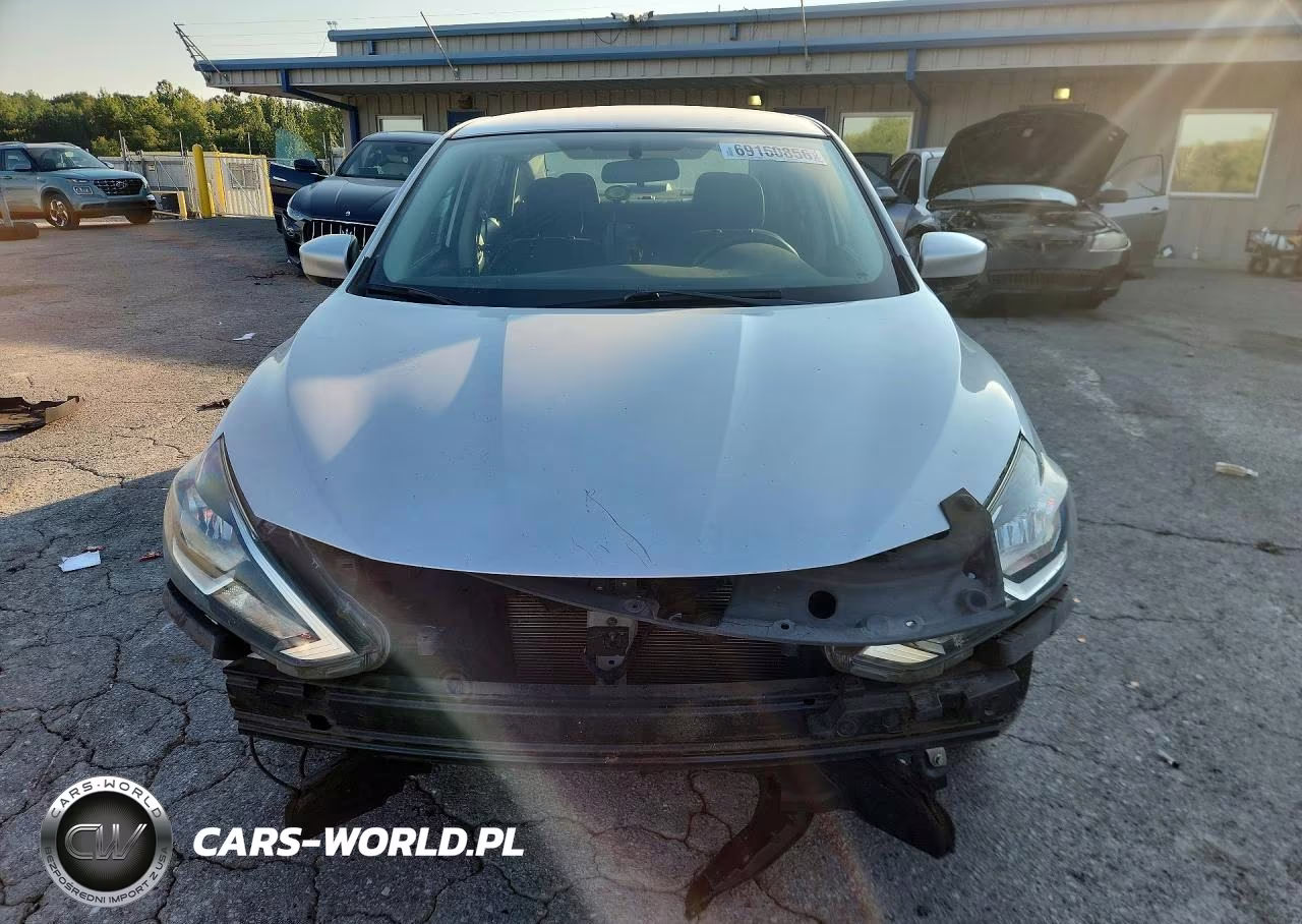 2017 Nissan Sentra S VIN:3N1AB7AP2HY334070 - 5