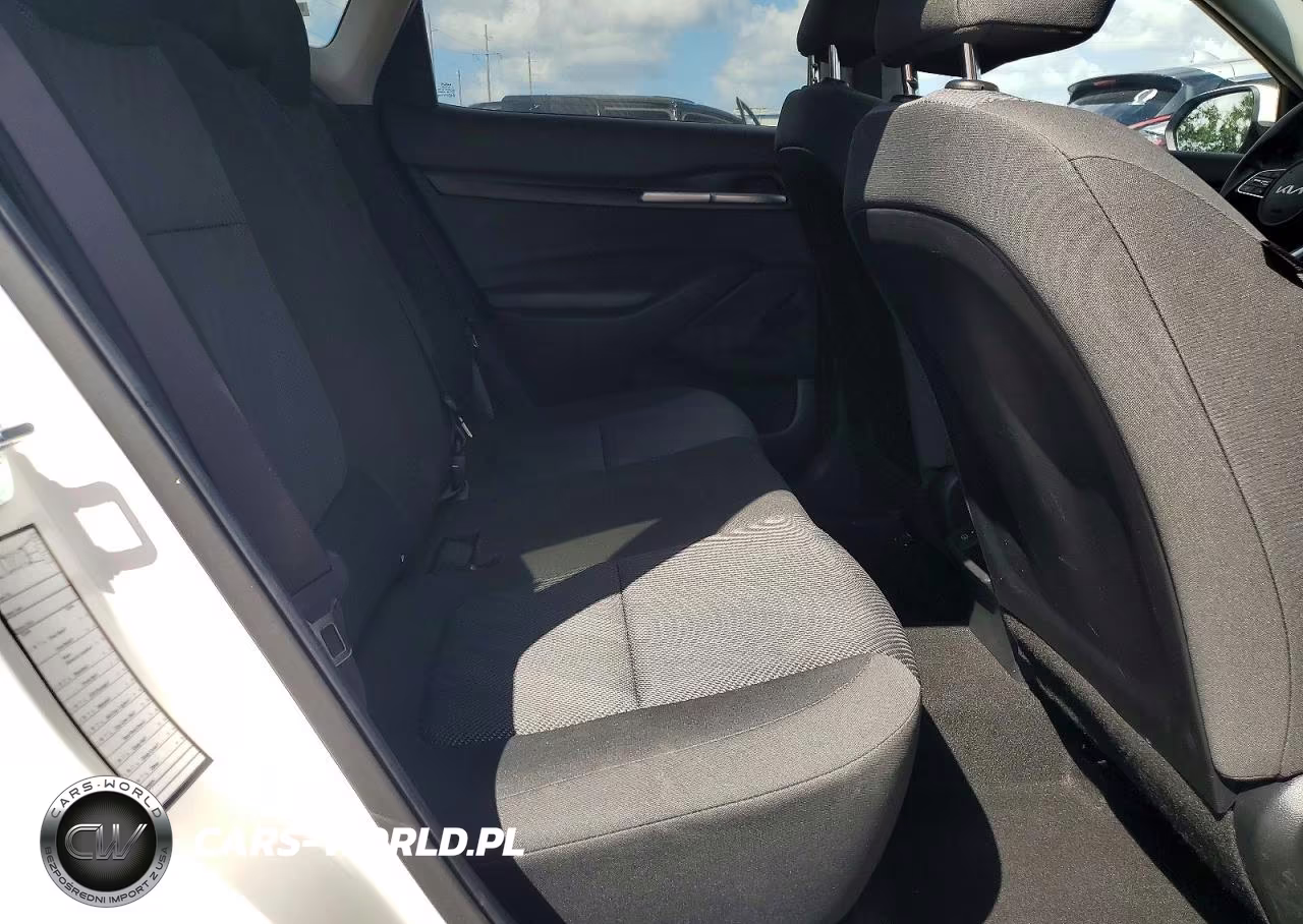 2026 Kia Seltos Lx VIN:KNDEP2AA1T7888872 - 11