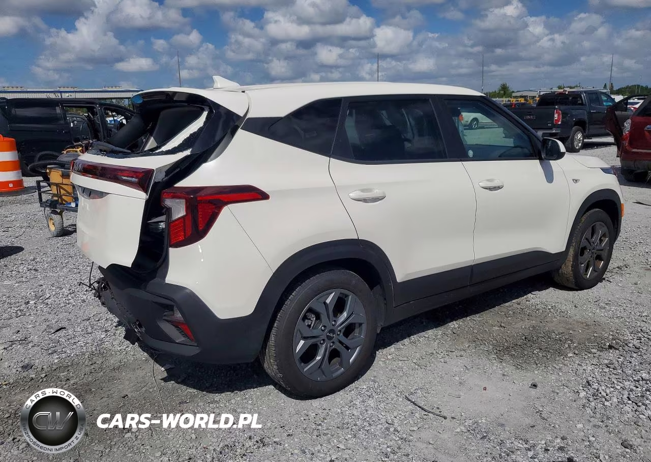 2026 Kia Seltos Lx VIN:KNDEP2AA1T7888872 - 3