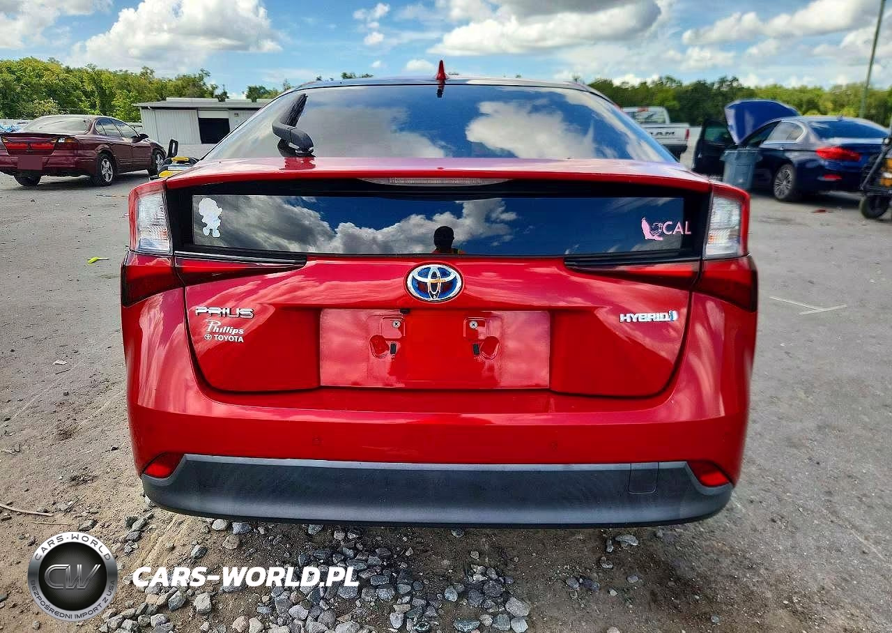 2019 Toyota Prius Le VIN:JTDKARFU8K3077379 - 6