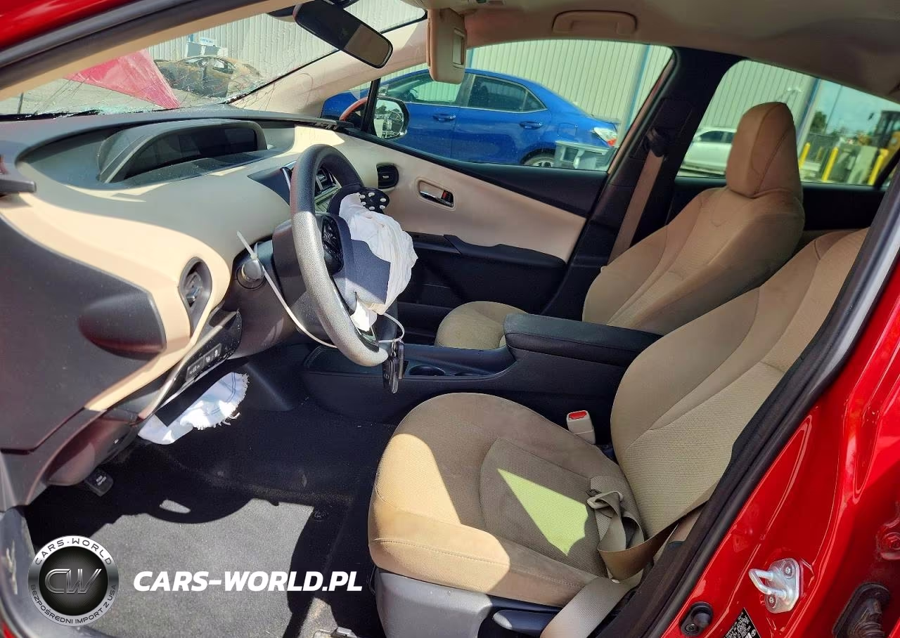 2019 Toyota Prius Le VIN:JTDKARFU8K3077379 - 7