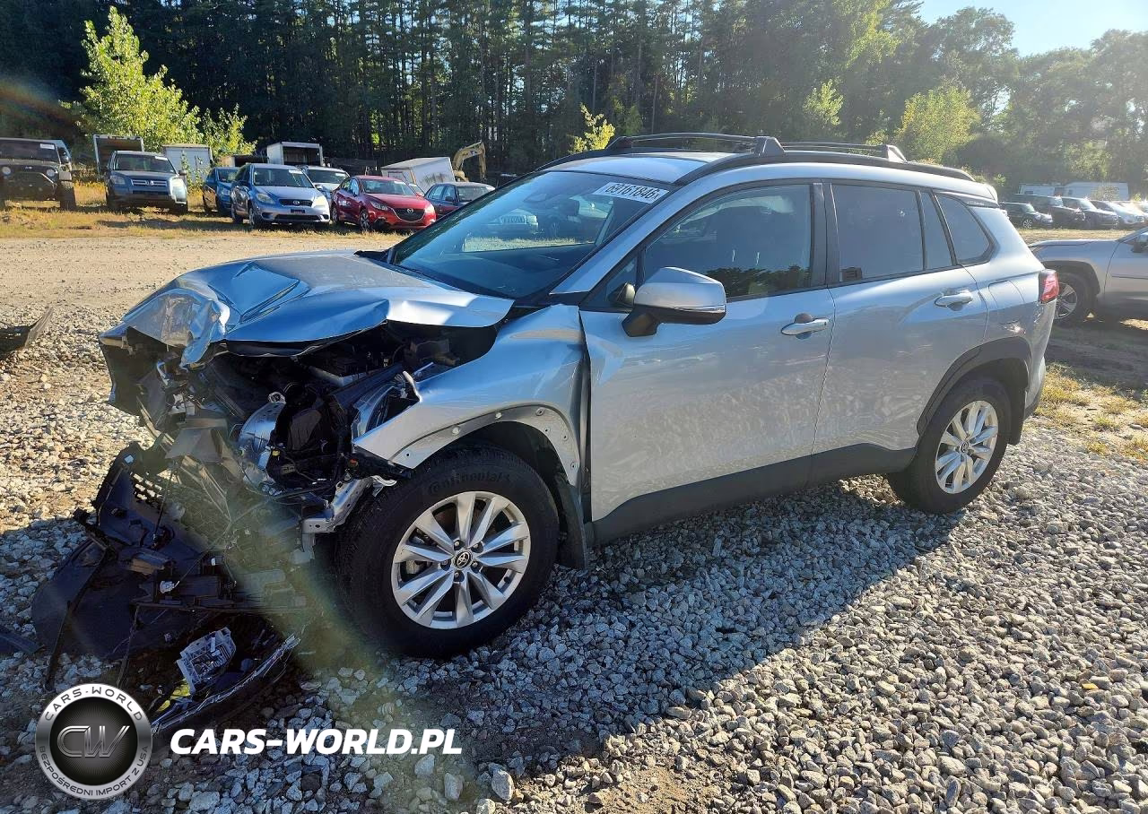 2024 Toyota Corolla Cross Le