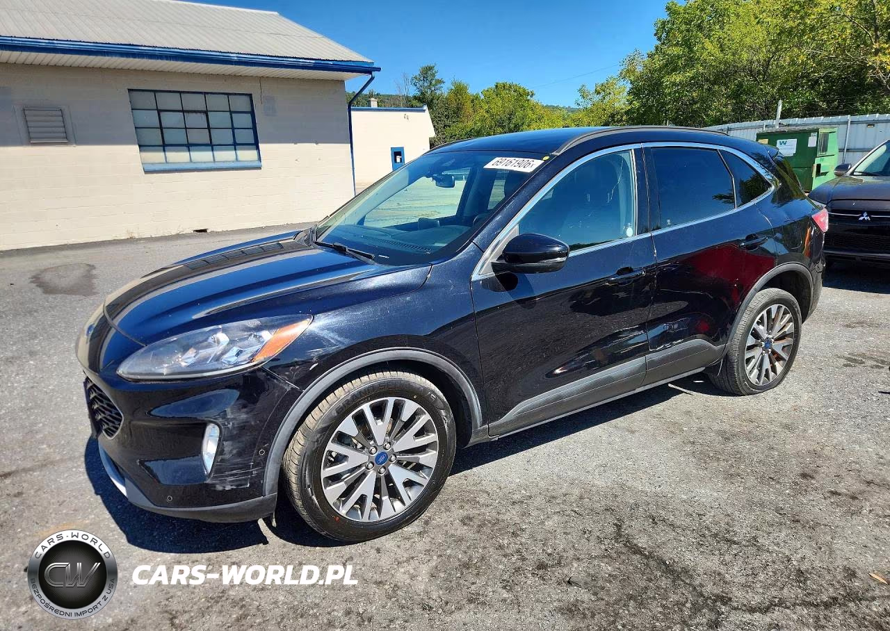 2020 Ford Escape Titanium – zdjęcie 1 z 13