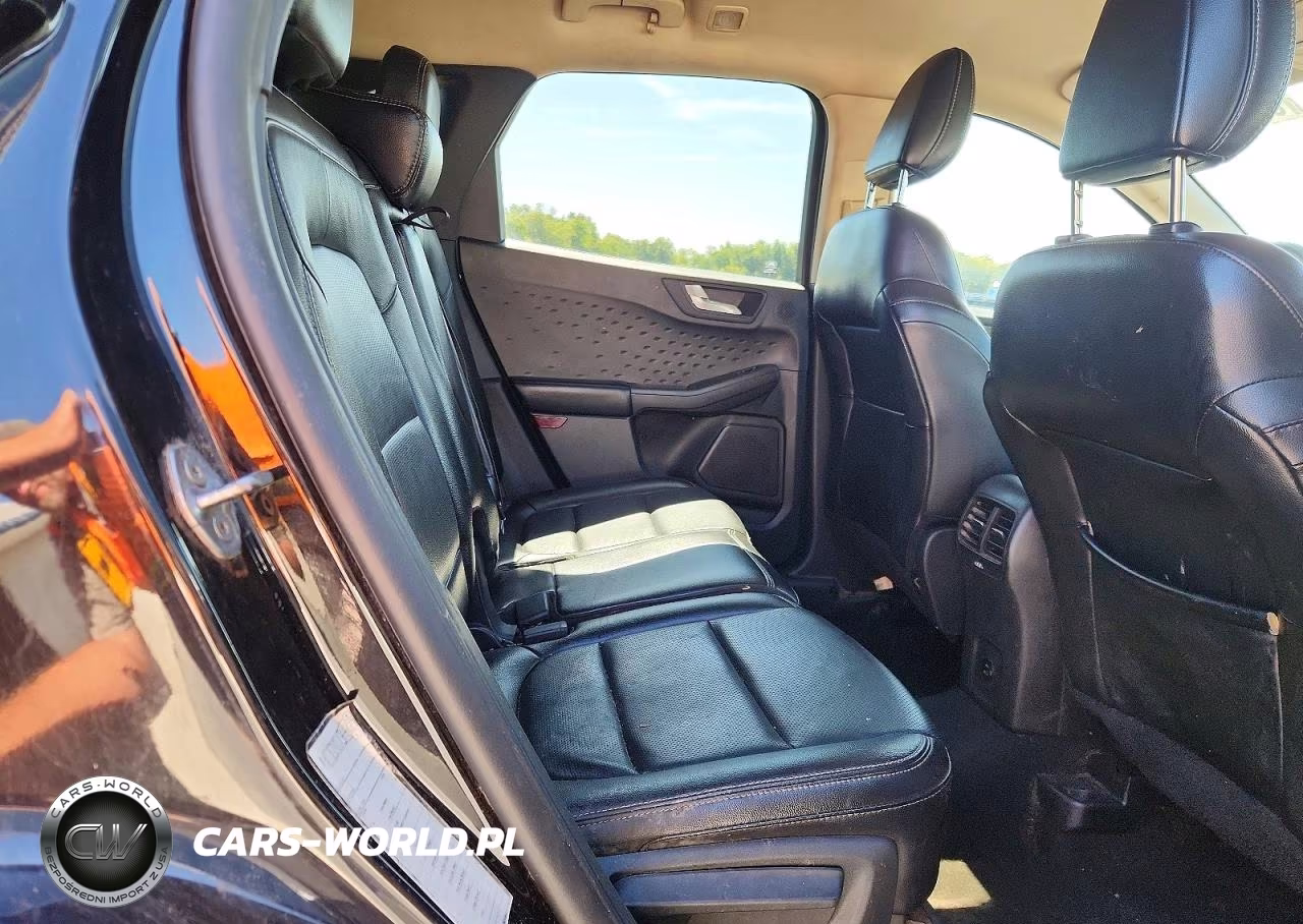 2020 Ford Escape Titanium VIN:1FMCU9J97LUB15691 - 11