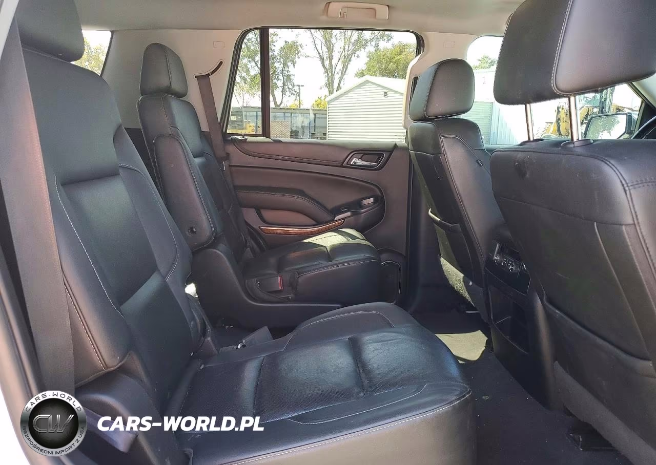 2019 Chevrolet Tahoe C1500 Premier VIN:1GNSCCKC7KR173495 - 11