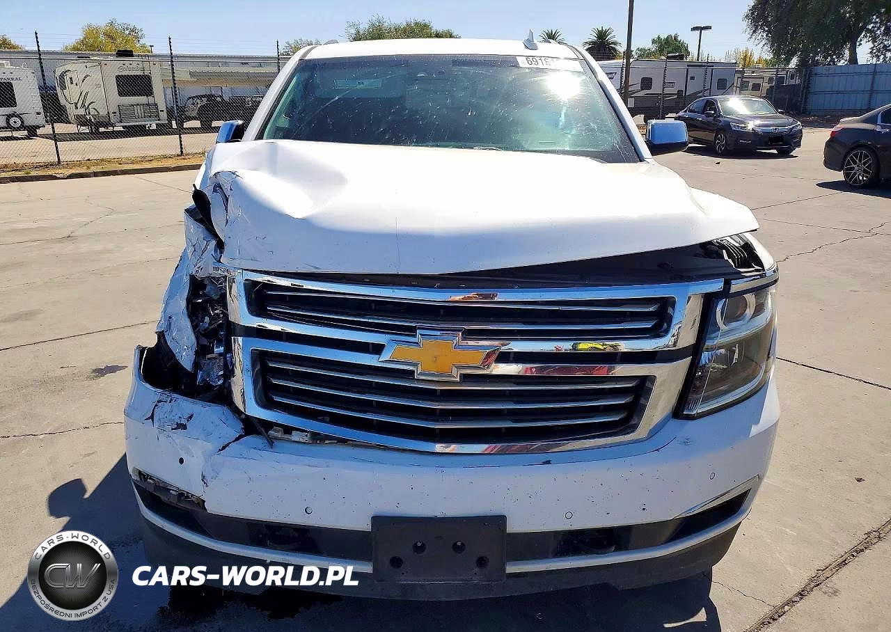 2019 Chevrolet Tahoe C1500 Premier VIN:1GNSCCKC7KR173495 - 5