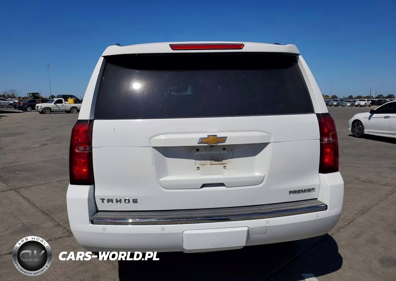 2019 Chevrolet Tahoe C1500 Premier VIN:1GNSCCKC7KR173495 - 6
