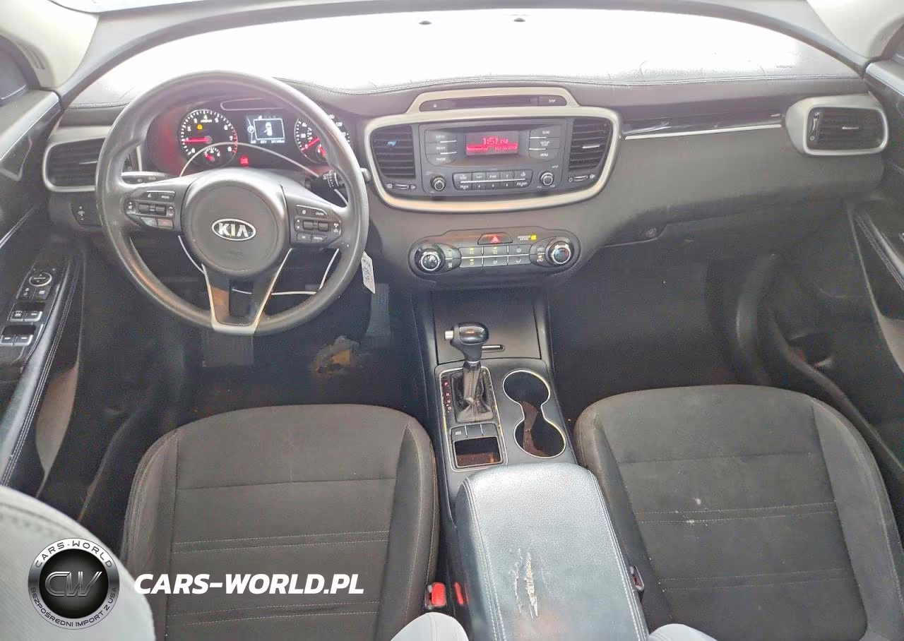 2017 Kia Sorento L VIN:5XYPG4A31HG193985 - 8