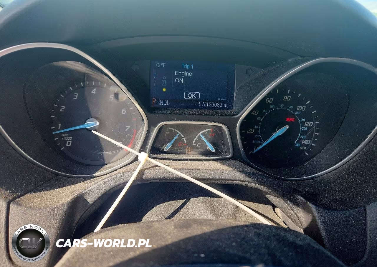 2014 Ford Focus Se VIN:1FADP3K23EL177568 - 9