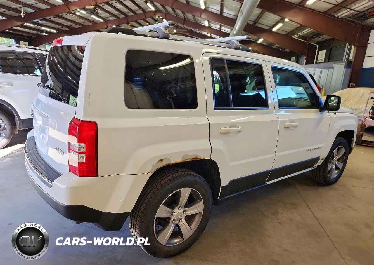 2017 Jeep Patriot Latitude VIN:1C4NJRFB1HD206352 - 3