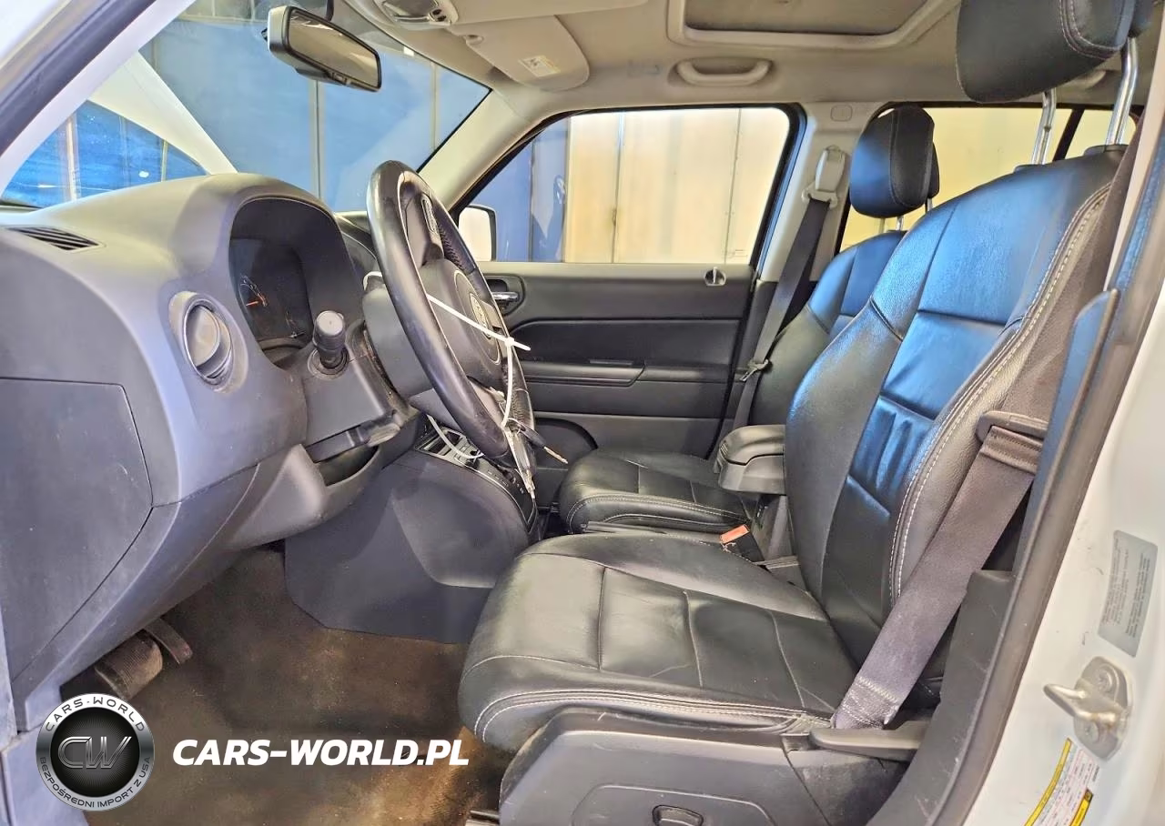 2017 Jeep Patriot Latitude VIN:1C4NJRFB1HD206352 - 7
